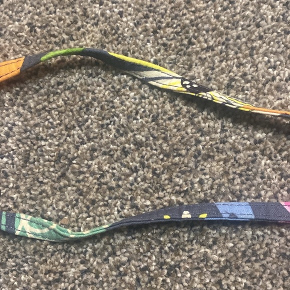 Vera Bradley Jazzy Blooms Lanyard - Picture 7 of 11